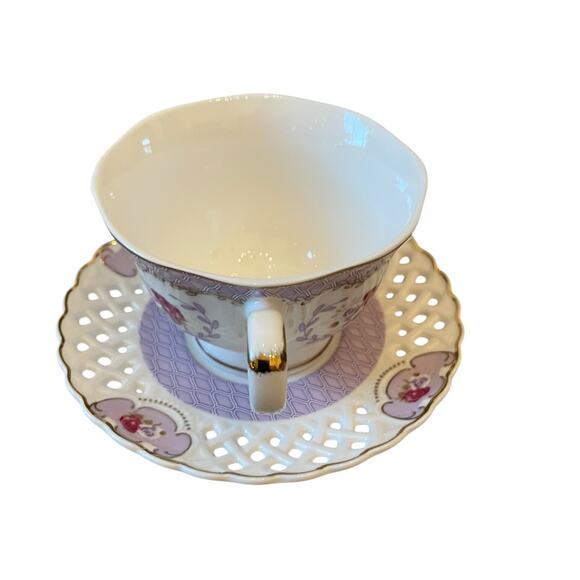 Grace Teaware Teacup & Saucer Floral Lavender Rose Lattice Gold Accents New - Picture 10 of 16